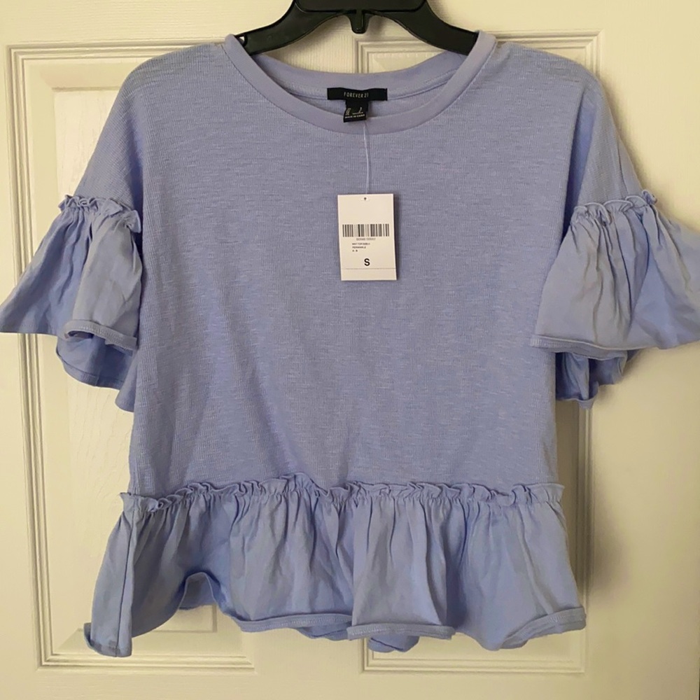 NWT Forever 21 Knit Ruffle Top